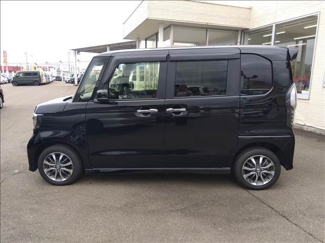 4WD☆禁煙車☆ナビ☆TV☆バックカメラ☆ホンダセンシング☆レーダークルーズ☆LKAS☆オートハイビーム☆パワスラ☆前席シートヒーター☆LEDヘッドライト☆LEDフォグ☆リアソナー☆試乗出来ます。