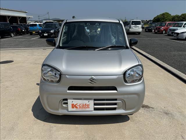 人気の届出済未使用車や厳選中古車を全メーカー豊富に取り揃えております。