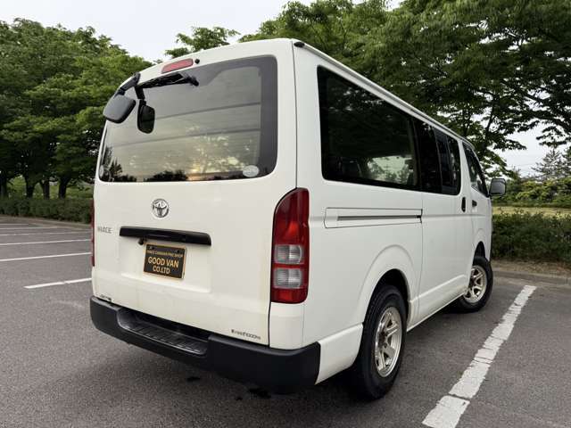 格安中古車専門店として15年営業しております。