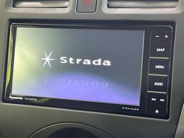 【ナビゲーション】使いやすいナビで目的地までしっかり案内してくれます。各種オーディオ再生機能も充実しており、お車の運転がさらに楽しくなります！！
