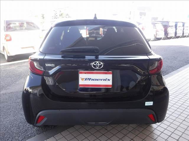 純正ディスプレイオーディオ☆Bluetooth☆バックモニター☆セーフティセンス☆BSM☆クリアランスソナー☆オートハイビーム☆ビルトインETC☆スマートキー☆プッシュスタート☆ステアリモコン☆禁煙車