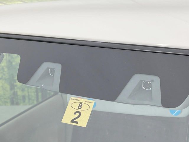 【スズキ　セーフティサポート】走行中に前方の車両等を認識し、衝突しそうな時は警報とブレーキで衝突回避と被害軽減をアシスト。より安全にドライブをお楽しみいただけます。