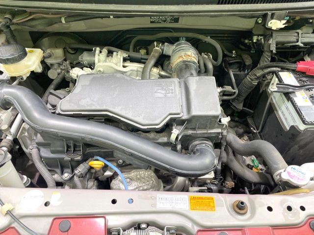 親切・丁寧な専門メカニックスタッフが応対！・車検・点検整備・事故等の修理などアフターサービスも安心。お車のカスタマイズもネクステージのサービススタッフまでご相談ください！