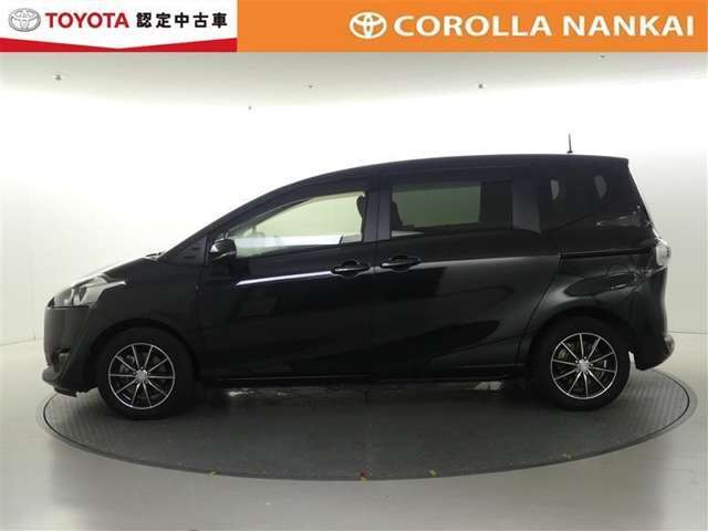 1500ccクラスの3列目シートのお車です