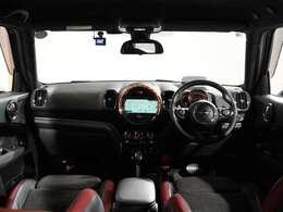 ■総在庫200台を遠方のストックヤードなどにも保管しておりますので、ご来店前にお電話いただけるとスムーズにご商談いただけます。■月曜定休日■カーセンサーフリーダイヤル：0078-6002-825402