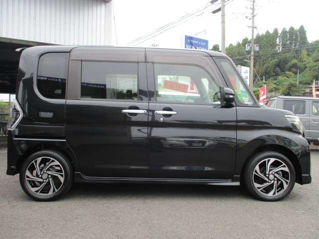 ★在庫多数★店頭にないお車でもお客様と一緒に最適な1台をお見つけ致します♪