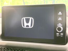 【メーカー純正9インチナビ】インテリアに溶け込むスタイリッシュな「専用設計」メーカーナビを装備♪視認性や操作性など基本性能にも優れ、より上質なカーライフをお楽しみいただけます。