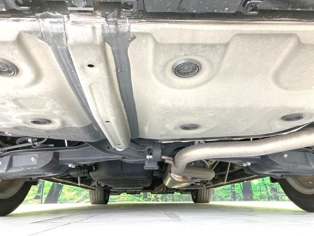 下回りがきれいなうちに、防錆加工の施工がオススメ。降雪地域はもちろん、沿岸部にお住いの方や、趣味でマリン・ウィンタースポーツをされる方にご好評いただいております。