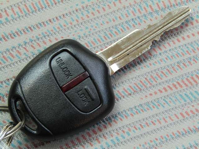 お手頃価格の中古車なら中古車販売店のプラウドへ。お手頃車をお探しの方は是非お立ち寄り下さい。