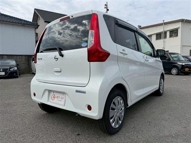 最短3日で、ご納車可能です！お車についてのご質問やお見積りのご依頼、ご希望のお支払方法や月々のお支払金額・任意の保険内容のご相談も承っておりますので、お気軽に当店へお問い合わせ下さい！