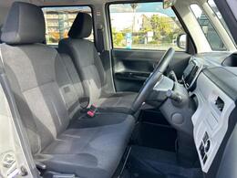 「この車の写真をもっと見たい」「状態が気になる」「この装備はついている？」どんな小さな疑問でもお気軽にお問い合わせください！