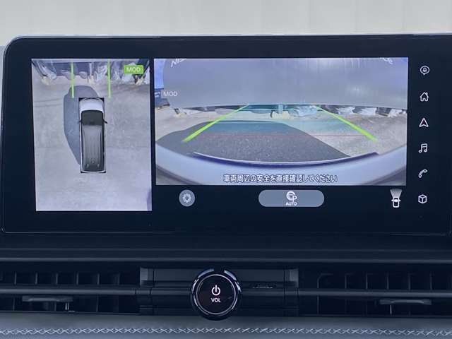 車の上から見下ろしたような360度見えるアラウンドビューモニター搭載してます！狭い駐車場や暗い場所でも安心して駐車出来ます！