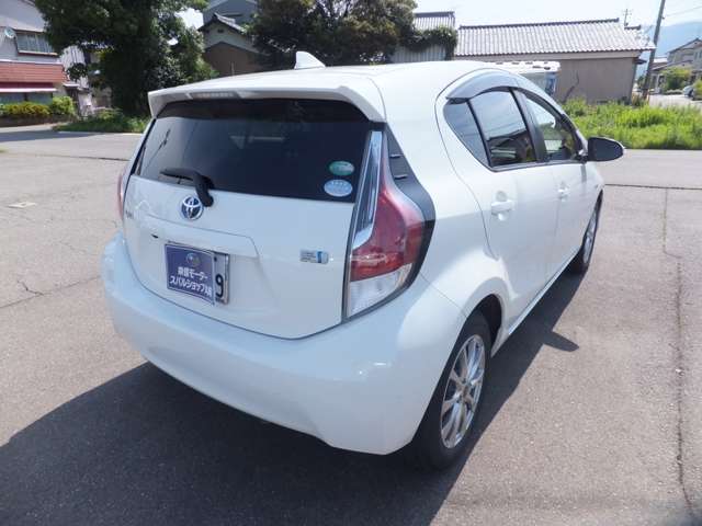 当社、物件車両をご閲覧いただきましてありがとうございます。お気軽にお問い合わせ・ご来店ください。お問い合わせはコチラから⇒★★★0776-66-5828★★　営業時間/8：00～18：00。定休日/水曜日・祝日