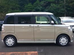 ボディカラーはツートーン仕上げで、可愛らしさと上品さを両立。街中でも映える一台です。