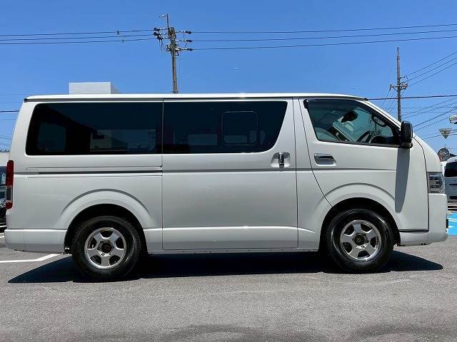 中部地区最大級SUV専門店。中古車から新車・登録済未使用車まで幅広く取り扱いしております。