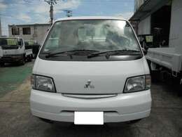 九州最大級のトラック専門店！！ダンプ・平ボディ・クレーン車・高所作業車・冷凍車・バンなど、幅広い車種を取り扱っております。まずはお電話にてお問い合わせください。