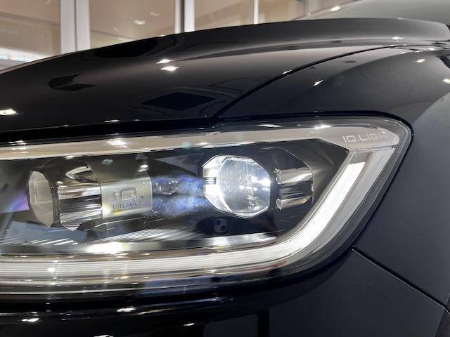 IQ.LIGHTは夜間の走行がストレスフリーになります！