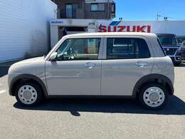 それでは当店の車両についてご紹介させていただきます！