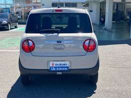 当店は下関インターからクルマで約10分。県道34号線沿い、セブンイレブンさんの道を挟んで向かいに店舗がございます。ご不明な場合はお気軽にお問い合わせください。