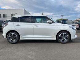 当店では常時約100台の中古車を展示しております。更に、グループの総在庫は500台以上！お客様のご希望に合うお車をお探しいたします＾　＾