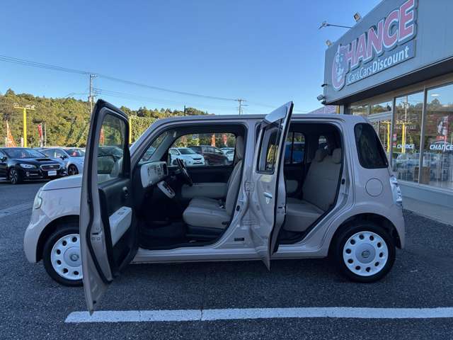 ☆チャンスの魅力7☆　待望の！自由返済型ローンを低金利でご利用頂けます！「今の車の支払いが残り一年ある..」　「今は仕事が順調だけど..」そのような方も心配いりません！ご返済金額を調整、変更できます！