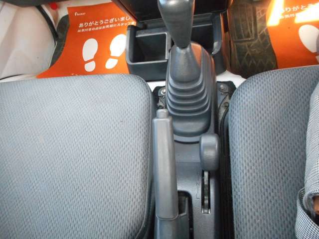 4WD　HILO切り替え式　デフロック付き
