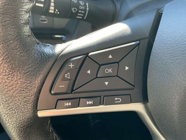 ステアリングスィッチ