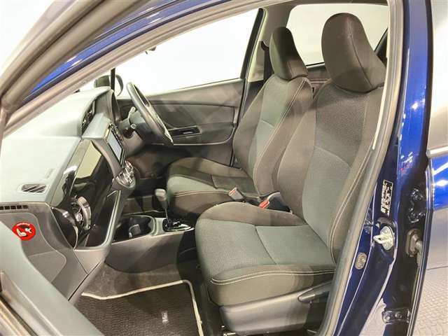 大切な人に気持ちよく乗ってもらいたい・・・そんな気持ちを込めてお客様のカーライフに協力させてください。