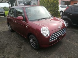 すぐ近くにある車検整備工場がメインのお店です。整備仕事優先のため展示場所は不在の場合があります。ご来店前にご連絡していただければしっかりとご案内出来ます。総額明細はネットでご確認いただけます。