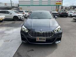 輸入車の修理を専門としているお店の自動車販売店。 　ホームページ http://www.carshop-maruyama.com/にアクセスを！車検・メンテナス・一般修理・鈑金塗装・すべて自社工場対応