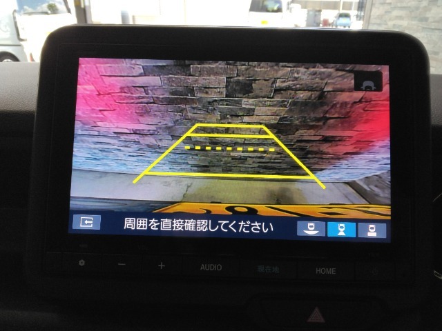 リアカメラがついているので、駐車や後進の際にとても便利です♪