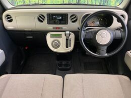 グループ総在庫数約30，000台！！全国の系列店からメーカー・車種問わずご紹介出来るので、あなたにピッタリのお車が見つかるはずです♪まずはお問い合わせ下さい☆