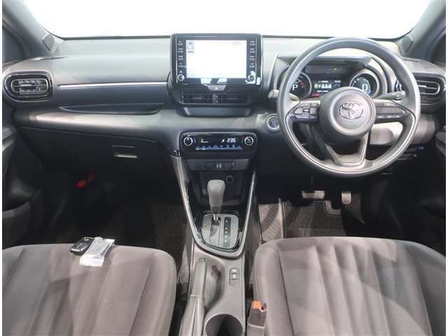 『まるごとクリーニング』施工済みで、キレイ・清潔な車となっております。