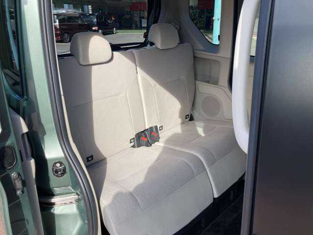 【ディーラーの車は高い？】実はそんなことないんです！ディーラーはオークションなどを使わず、自社で車を仕入れているので安いんです☆さらに諸費用も明確で安いので、総額で比較してみてくださいね♪