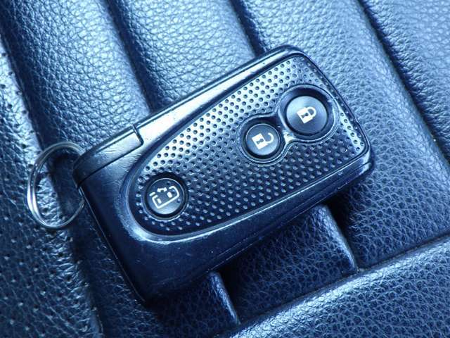お手頃価格の中古車なら中古車販売店のプラウドへ。お手頃車をお探しの方は是非お立ち寄り下さい。