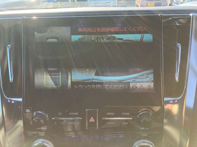 気になるお車がありましたら右の電話番号から直接お店にお問い合わせください。支払方法から車両情報、状態までなんでもご説明させて頂きます。スタッフ一同ご連絡お待ちしております。