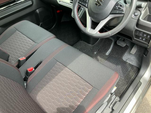 「スズキプレミアム認定中古車」は、「スズキ独自の基準をクリアした内外装仕上げ」、「車両状態が一目でわかる車両状態証明書」、「安心の3年保証」の3つの安心をお客様にお届けする、特別な中古車です。