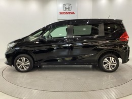 購入後も自社指定整備工場完備でお客様の愛車をしっかりサポート致します！御納車時には安全かつ安心してお乗り頂けるようホンダ専門知識を持つ整備スタッフが点検・整備・装備も説明をしてお渡ししております。