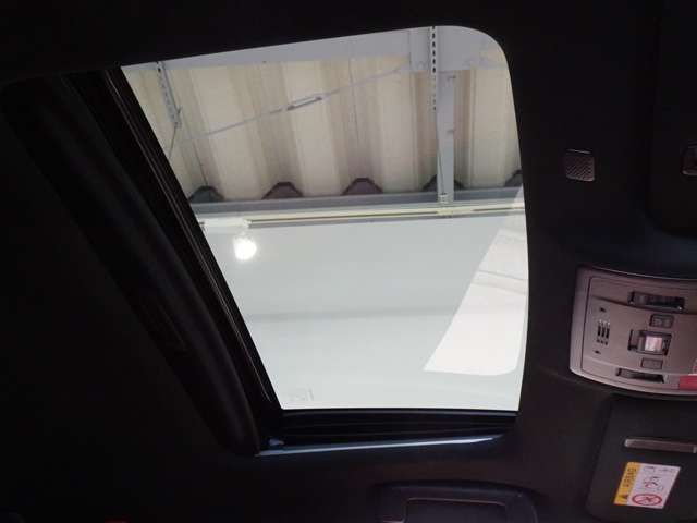 ムーンルーフ（インナースライド式）