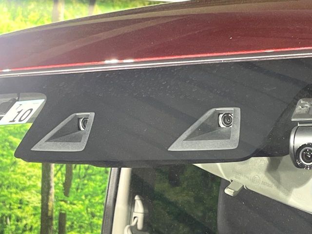 【スズキ　セーフティサポート】走行中に前方の車両等を認識し、衝突しそうな時は警報とブレーキで衝突回避と被害軽減をアシスト。より安全にドライブをお楽しみいただけます。