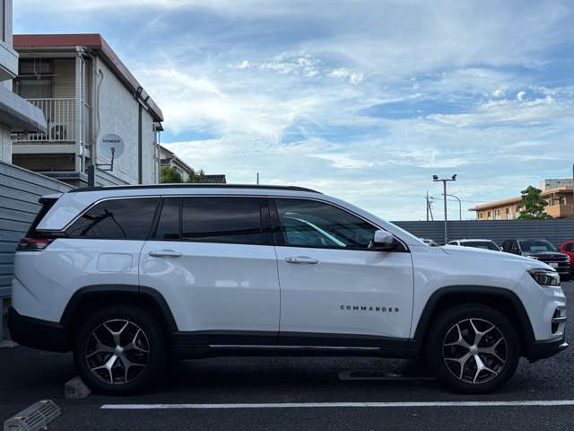 台形ホイールアーチもJeepの伝統の一つです。