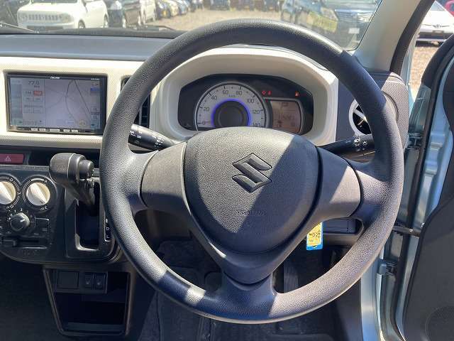 中古車販売　オーシャンデザイン　（株）AOZORA COMPANY　三条店〒955-0046新潟県三条市興野3-14-37-4ガスト様隣り定休日：月曜日　営業時間：10時～19時