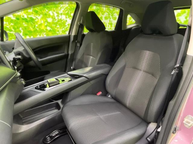 WECARSでは各商談席に大型モニターをご用意しております！見やすい大画面でゆったりと全国の在庫をご覧いただけます！是非ご来店お待ちしております！