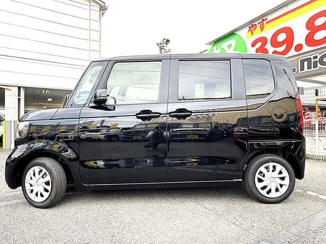 お車が決まっていないお客様でもスタッフが一緒に考えライフスタイルやご予算ご提案をさせて頂きます。またご購入後も自社マッハ車検工場にて担当スタッフがカーライフをサポートさせて頂きます！