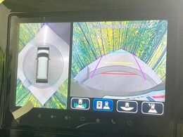 【全方位モニター用カメラ】専用のカメラにより、上から見下ろしたような視点で360度クルマの周囲を確認することができます☆縦列駐車や幅寄せ時に活躍してくれます♪