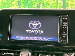 【純正ナビ】人気の純正ナビを装備。オーディオ機能も充実しており、Bluetooth接続すればお持ちのスマホやMP3プレイヤーの音楽を再生可能！毎日の運転がさらに楽しくなります！！