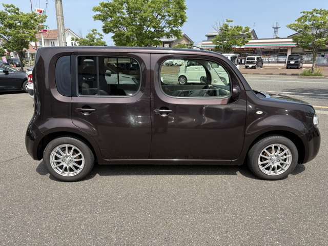 車検、点検、鈑金、自動車保険、自動車用品取付など車に関することはすべて行います。ご質問等ございましたら電話にてお問い合わせください。ベテランスタッフがお答えします。