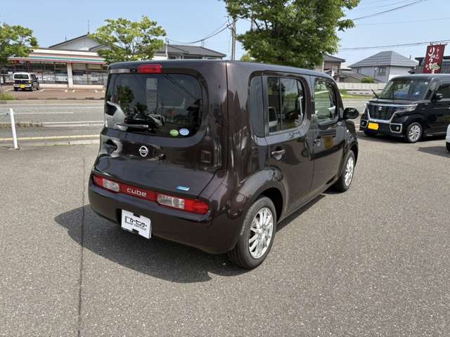 車検、点検、鈑金、自動車保険、自動車用品取付など車に関することはすべて行います。ご質問等ございましたら電話にてお問い合わせください。ベテランスタッフがお答えします。