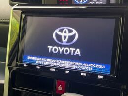 【9型純正ナビ】人気の純正ナビを装備。オーディオ機能も充実しており、Bluetooth接続すればお持ちのスマホやMP3プレイヤーの音楽を再生可能！毎日の運転がさらに楽しくなります！！