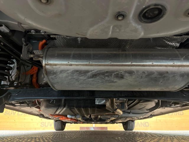 下回りがきれいなうちに、防錆加工の施工がオススメ。降雪地域はもちろん、沿岸部にお住いの方や、趣味でマリン・ウィンタースポーツをされる方にご好評いただいております。